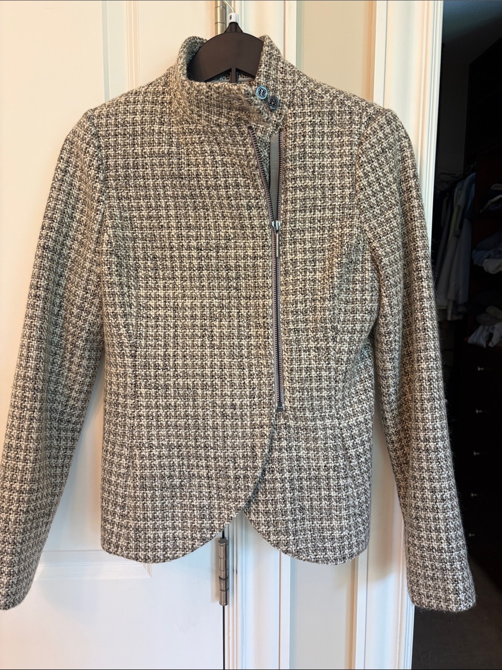 The Limited Taupe and White Tweed Zip-Front Blazer